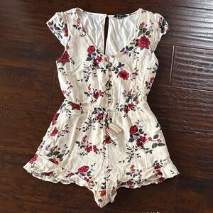 American Eagle Outfitters Floral Romper - Cream and Red